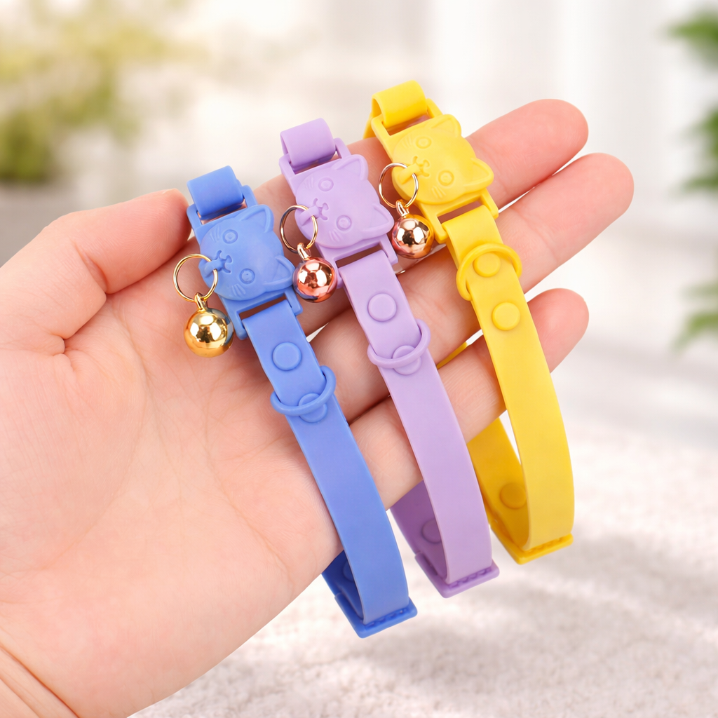 Collier Imperméable pour Chat avec Petite Clochette